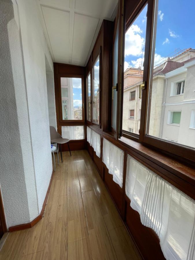 Apartamento Kalea Corazon Urbano Віторія-Гастейс Екстер'єр фото